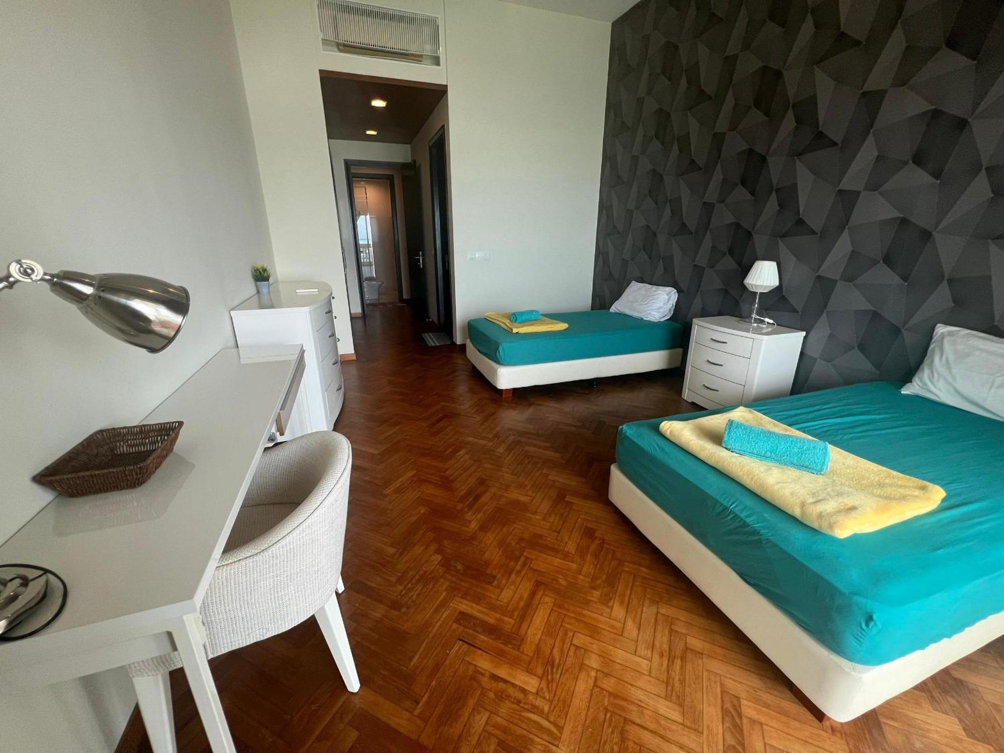Straits Quay Marina Suites Penang By Aurorahomes Bagan Jermal Exterior foto